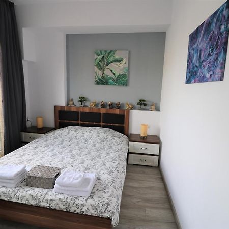 Cozy Deluxe Apartment - Old Town - Free Minibar Bucharest Exterior photo