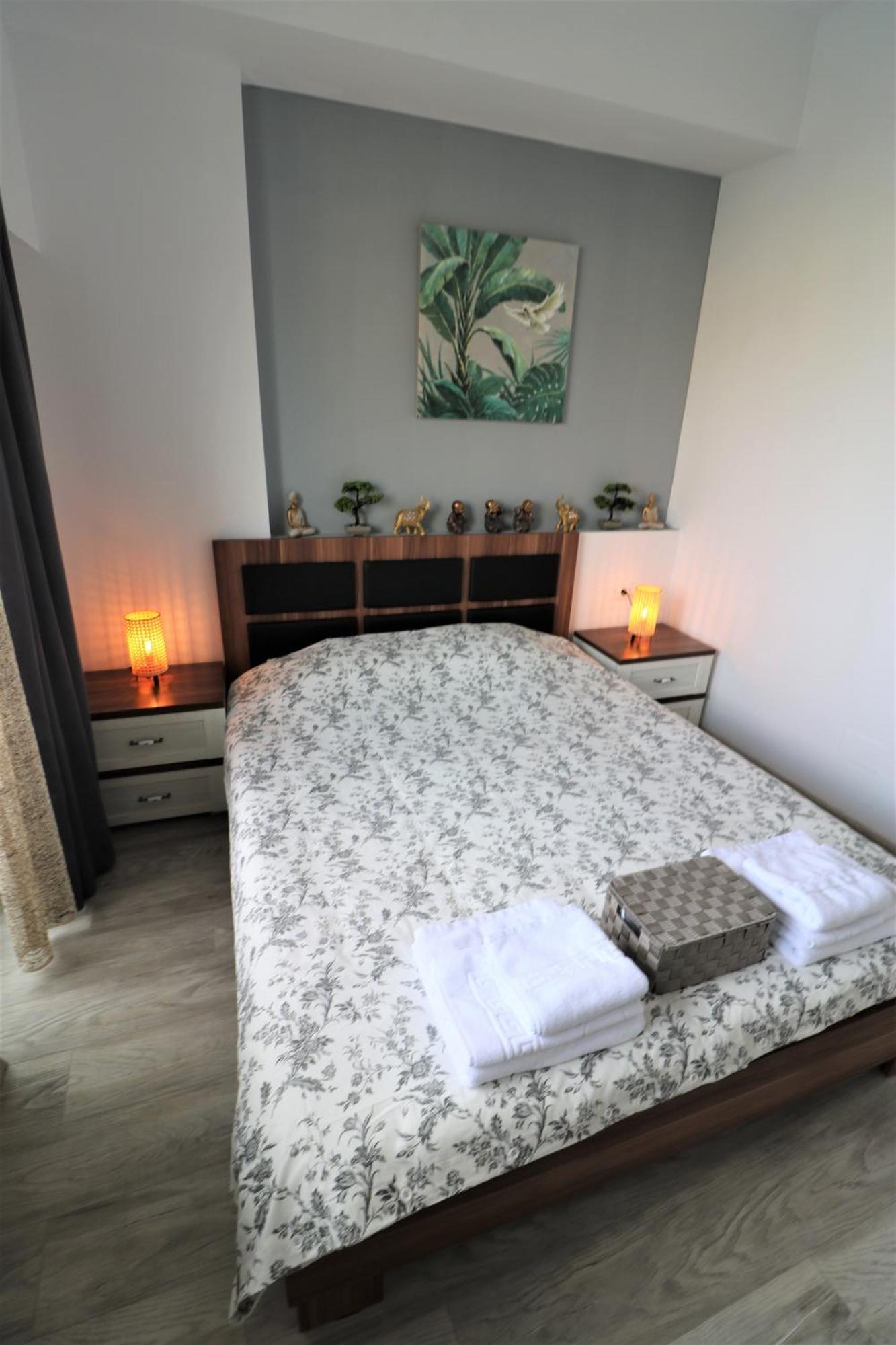 Cozy Deluxe Apartment - Old Town - Free Minibar Bucharest Exterior photo
