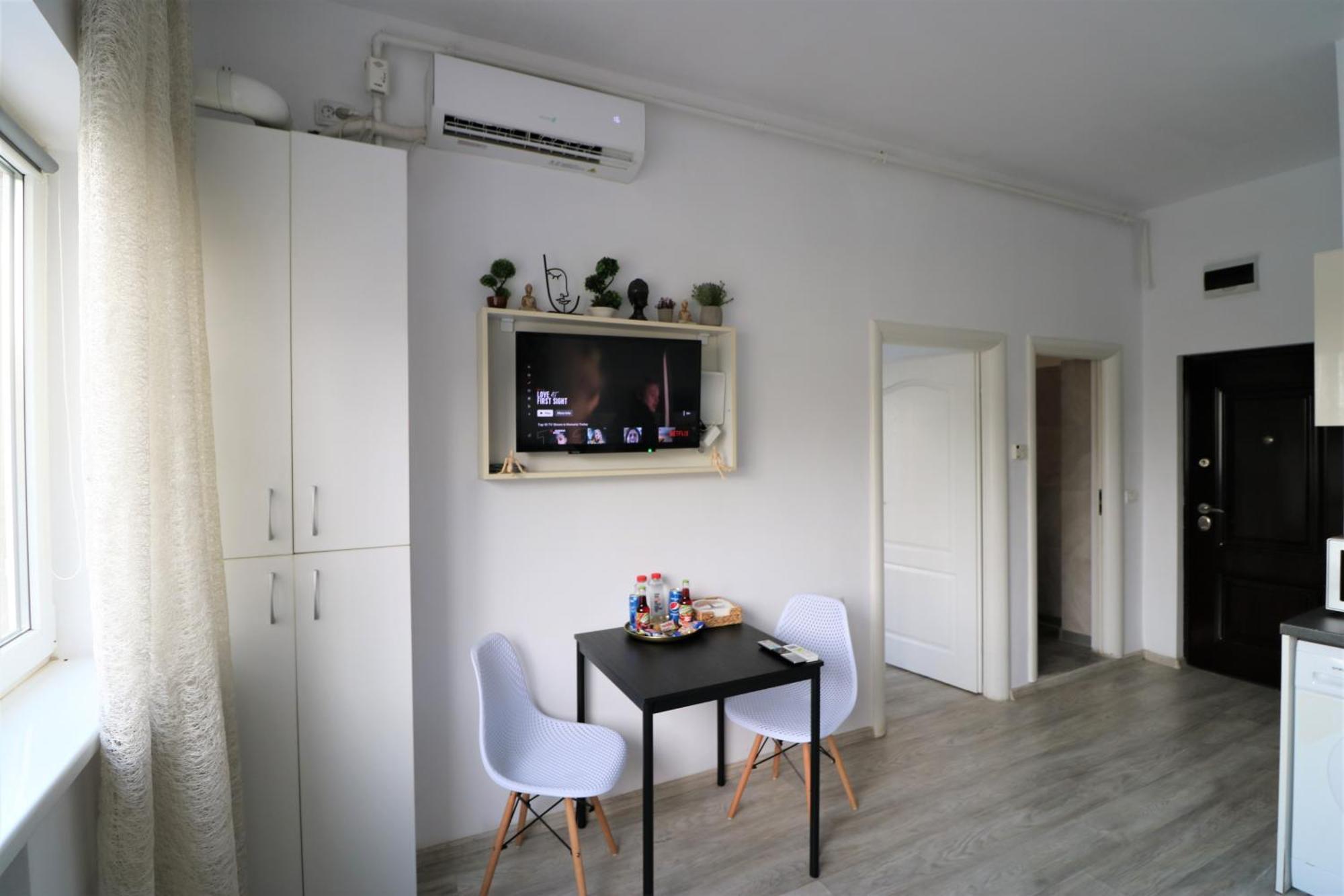 Cozy Deluxe Apartment - Old Town - Free Minibar Bucharest Exterior photo