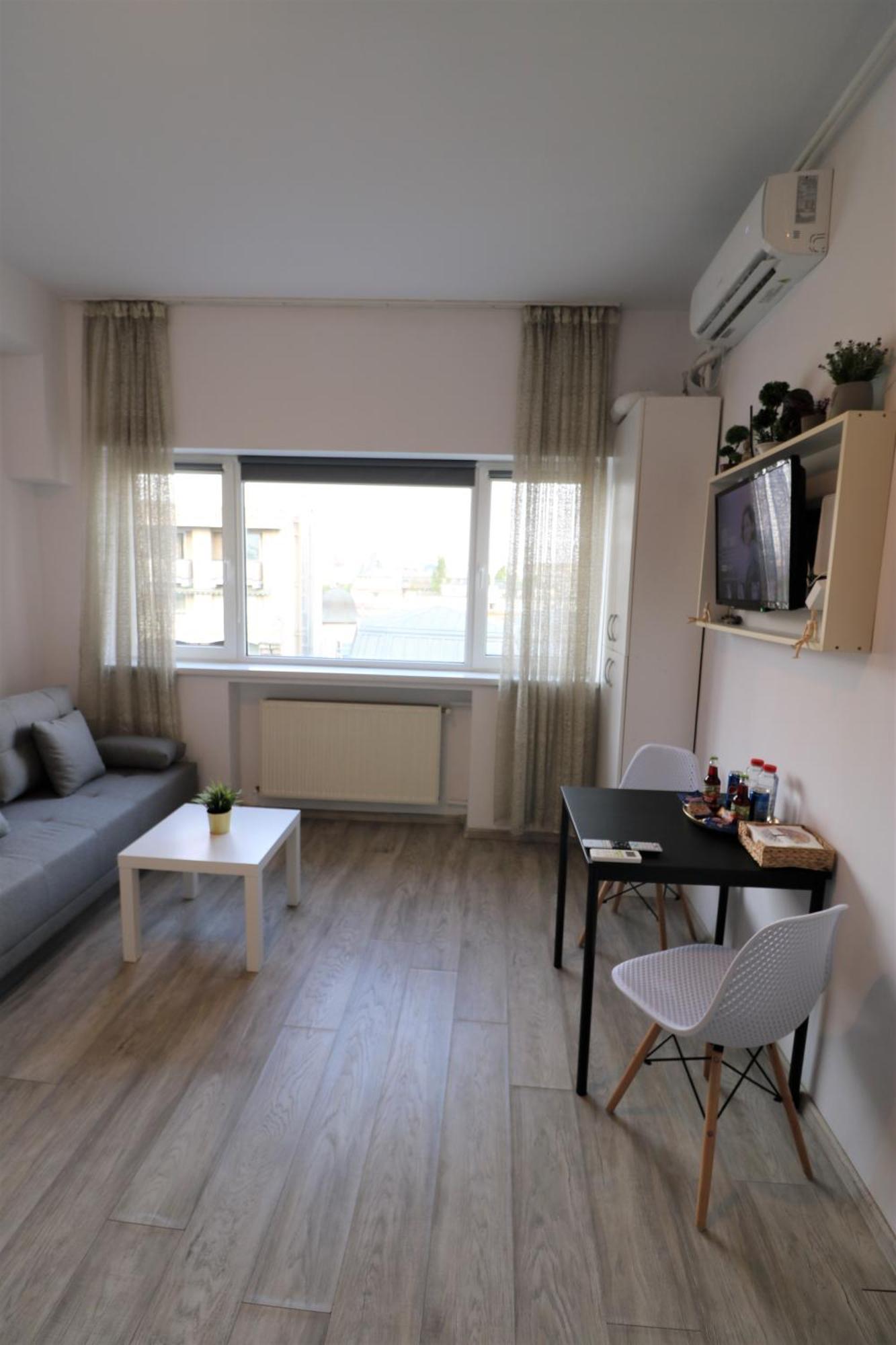 Cozy Deluxe Apartment - Old Town - Free Minibar Bucharest Exterior photo